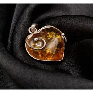 Vintage Sterling Silver 925 Genuine Amber Heart Pendant